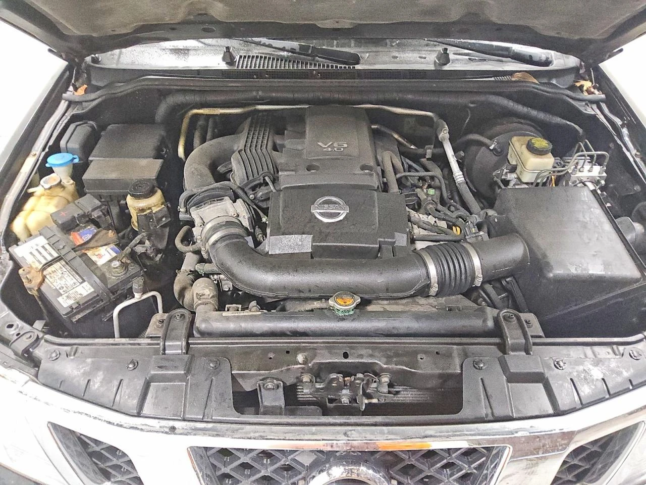 Nissan Frontier S 4X4, снимка 11 - Автомобили и джипове - 54509436