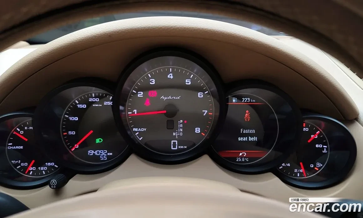 Porsche Cayenne HYBRID* 380кс+ * Шибедах* Подгрев* Лизинг, снимка 8 - Автомобили и джипове - 54611508