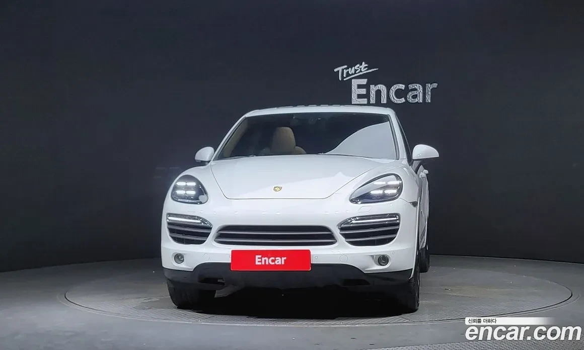 Porsche Cayenne HYBRID* 380кс+ * Шибедах* Подгрев* Лизинг, снимка 3 - Автомобили и джипове - 54611508