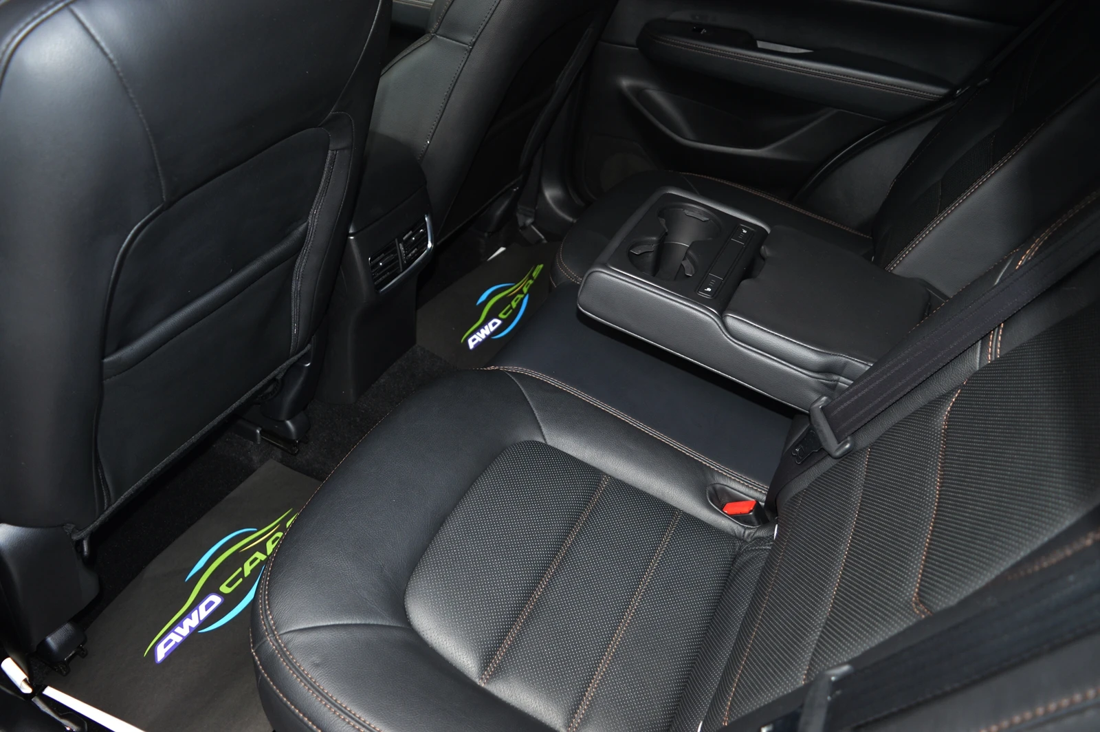 Mazda CX-5 2.5 SKYACTIV-G  AWD - REVOLUTION - ШВЕЙЦАРИЯ, снимка 11 - Автомобили и джипове - 54915081
