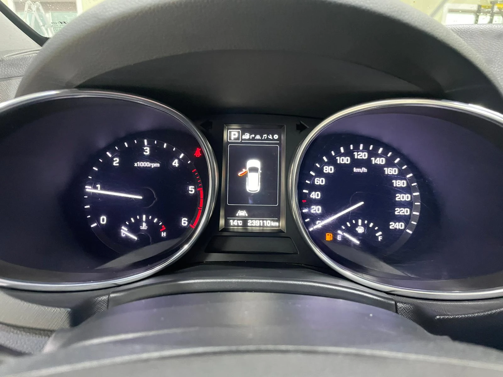 Hyundai Santa fe 2.2 CRDi 4WD ! Exclusive Special !, снимка 16 - Автомобили и джипове - 54947010