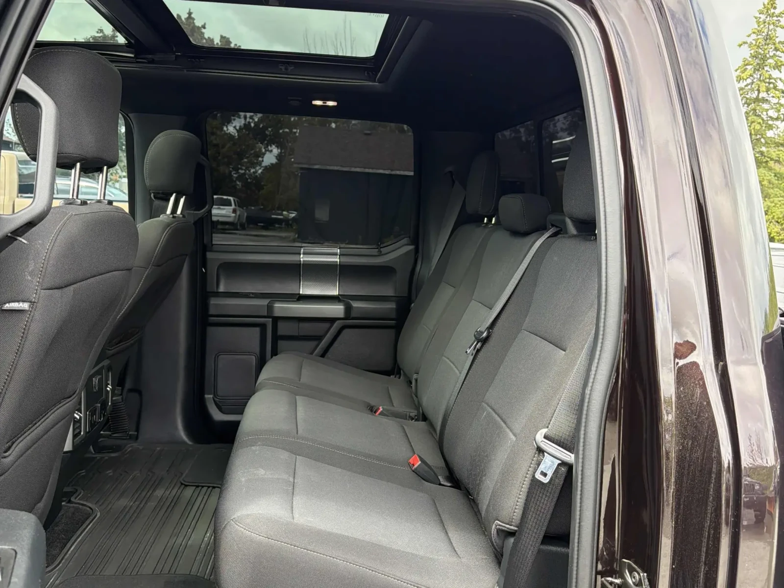 Ford F150 4WD SuperCrew Box * V8 * ПАНОРАМА * CARFAX, снимка 8 - Автомобили и джипове - 54963705