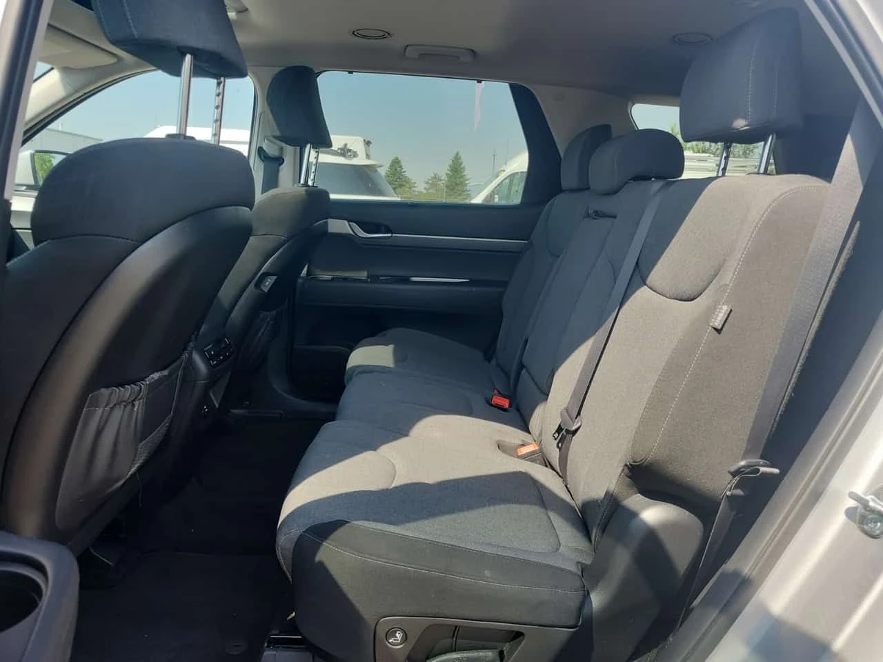 Hyundai Palisade 8 passenger/Awd Preferred /CARFAX/ФИНАНСИРАНЕ, снимка 11 - Автомобили и джипове - 55013939