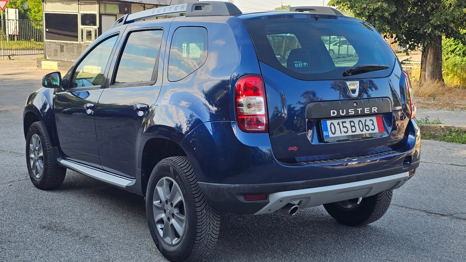 Dacia Duster 1.5 dci Euro6, снимка 3 - Автомобили и джипове - 55246849