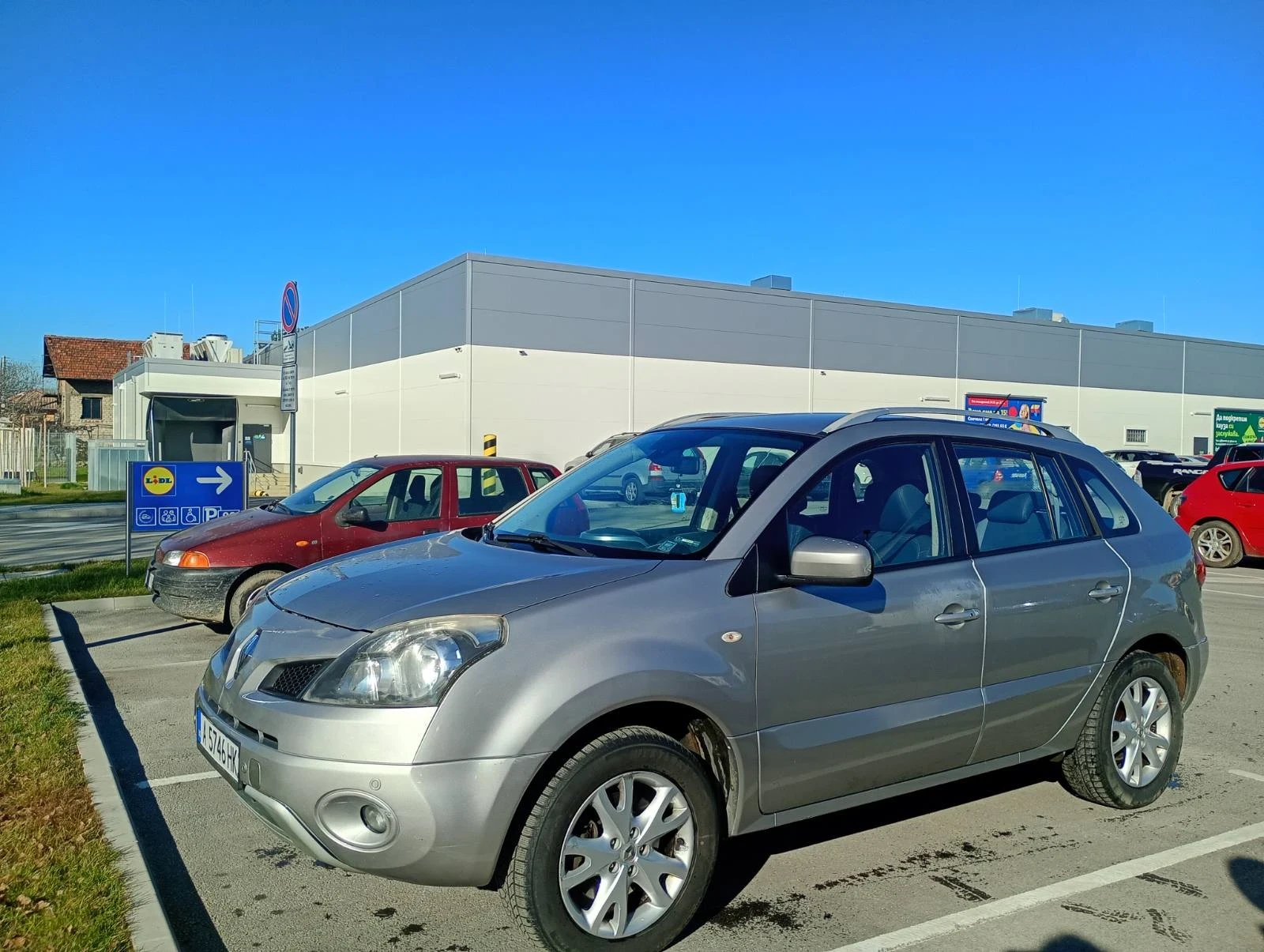 Renault Koleos 4x4 бензин-газ, снимка 4 - Автомобили и джипове - 55621987