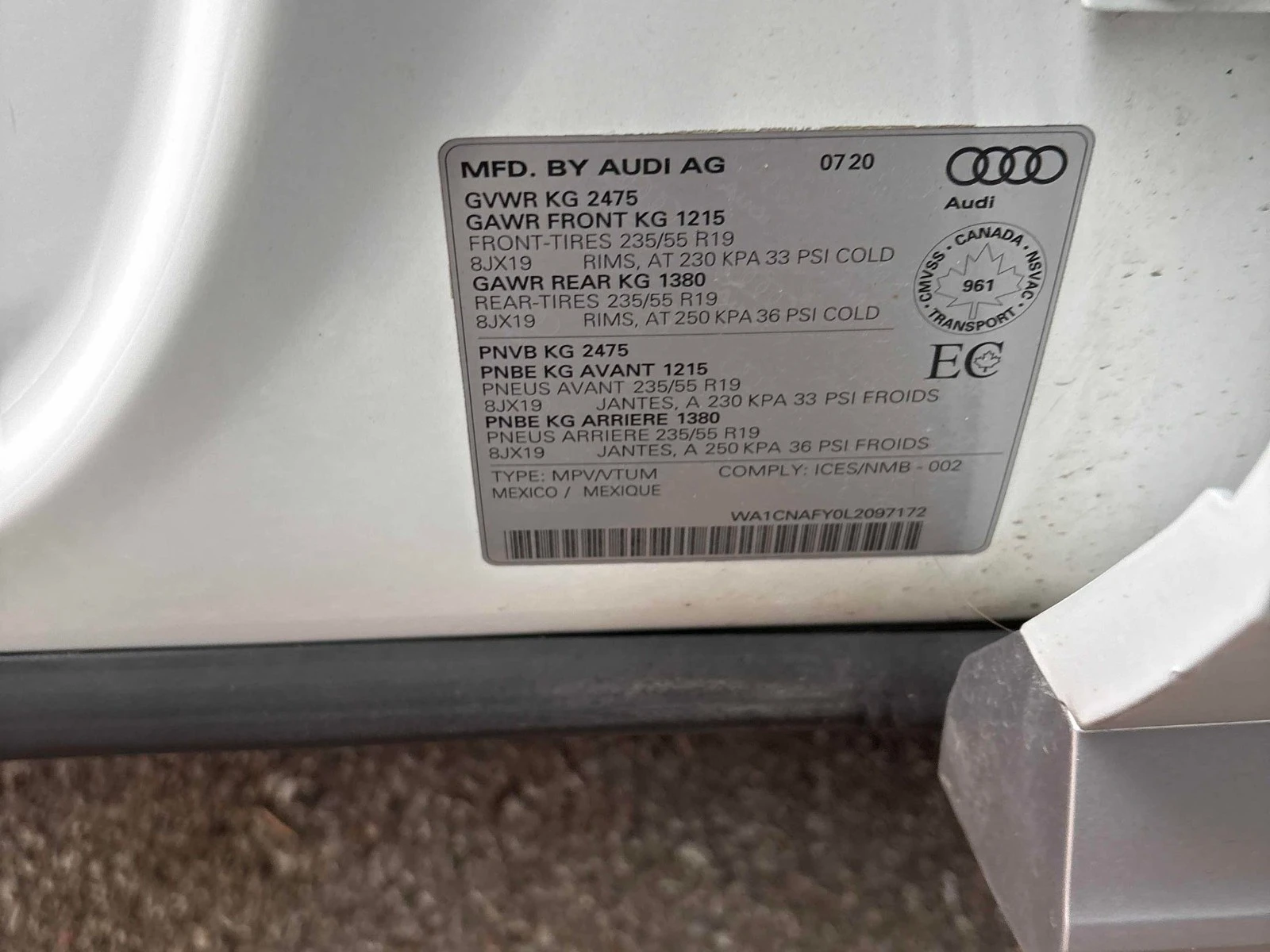 Audi Q5 * Bang & Olufsen * 360  * АвтоКредит (ЦЕНА ДО БГ), снимка 11 - Автомобили и джипове - 56240476