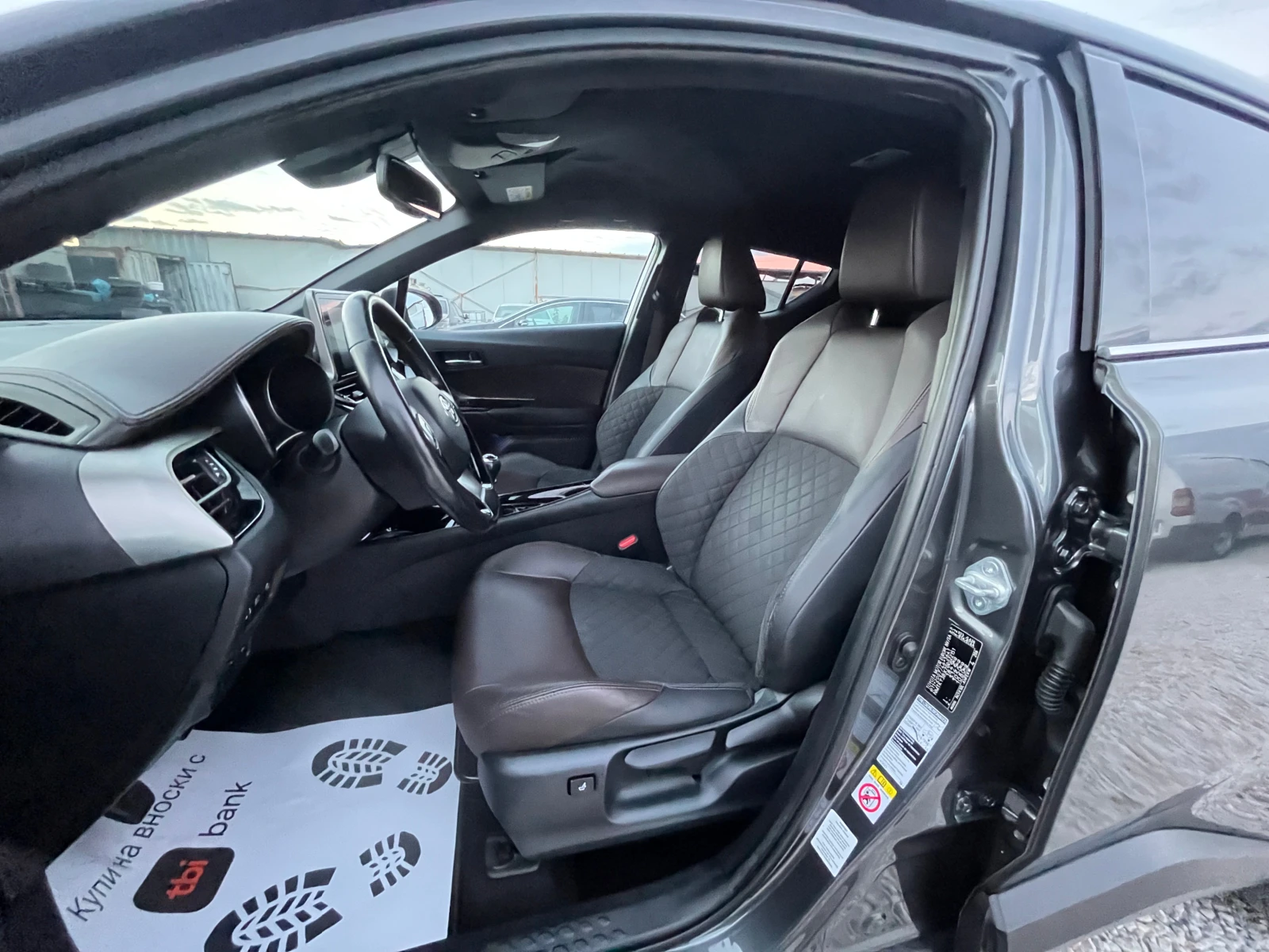 Toyota C-HR 1.2 i, -116к.с., ЛИЗИНГ, снимка 11 - Автомобили и джипове - 56739673