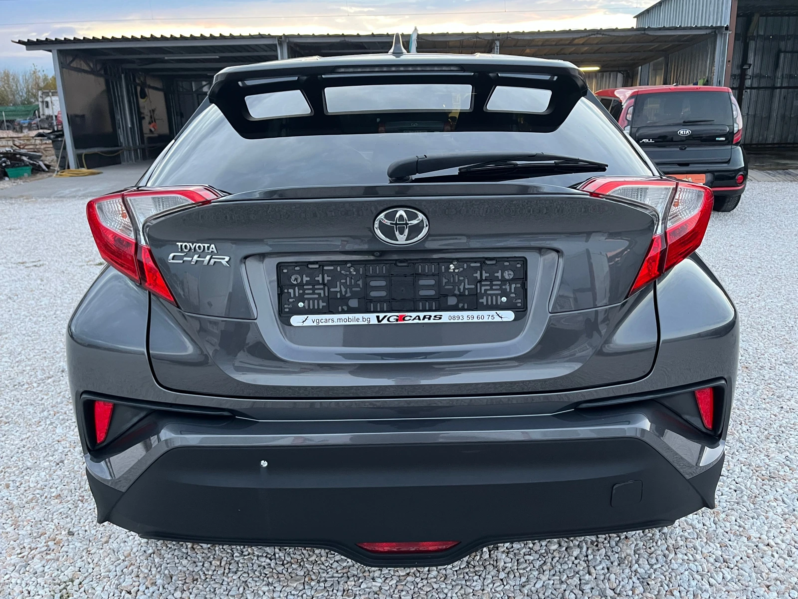 Toyota C-HR 1.2 i, -116к.с., ЛИЗИНГ, снимка 6 - Автомобили и джипове - 56739673