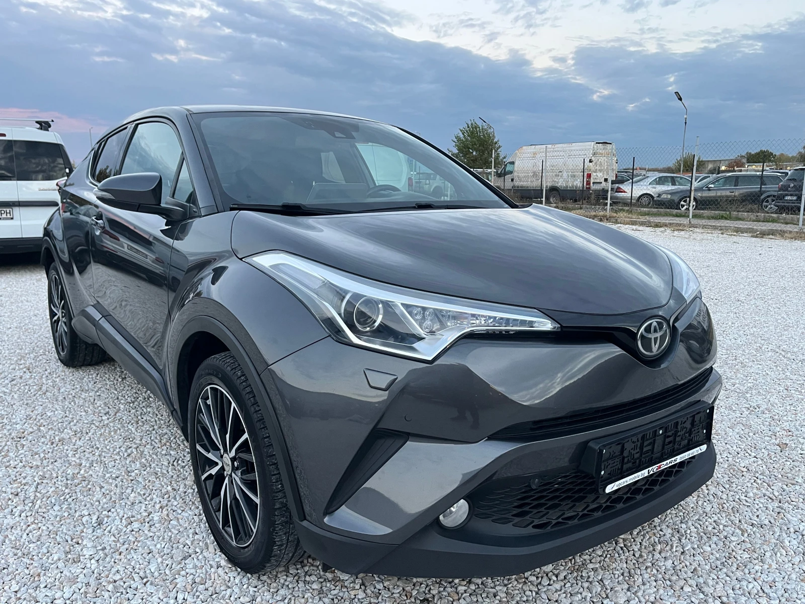 Toyota C-HR 1.2 i, -116к.с., ЛИЗИНГ