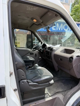 Renault Master T33, снимка 8