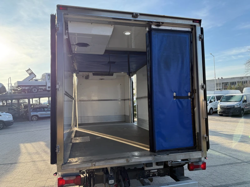 Iveco Daily 72-170 Хладилен+ ток Клима 5.40м. , снимка 14 - Бусове и автобуси - 52823294