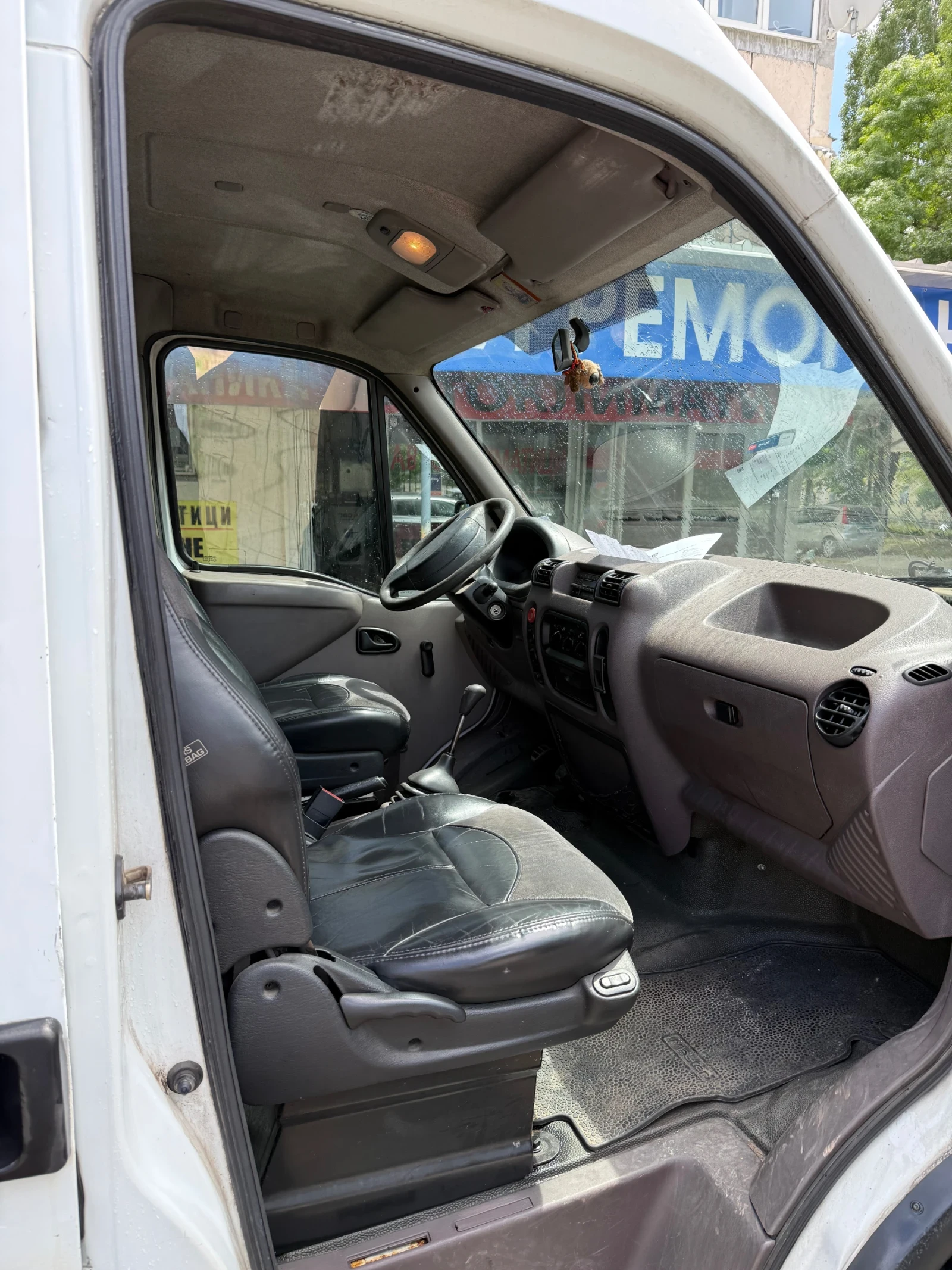Renault Master T33, снимка 8 - Бусове и автобуси - 54632089