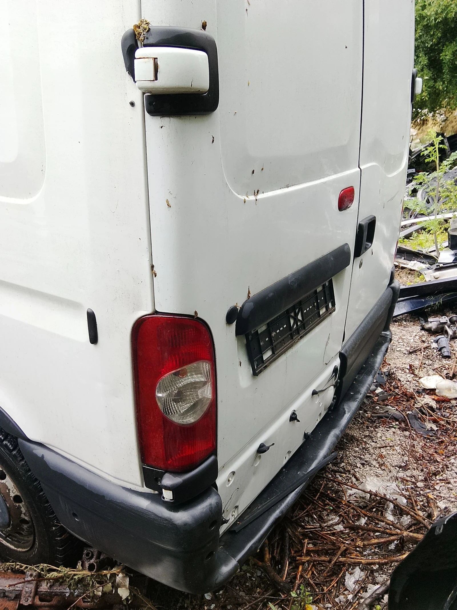 Renault Master 2.5 dci, снимка 5 - Бусове и автобуси - 54747836