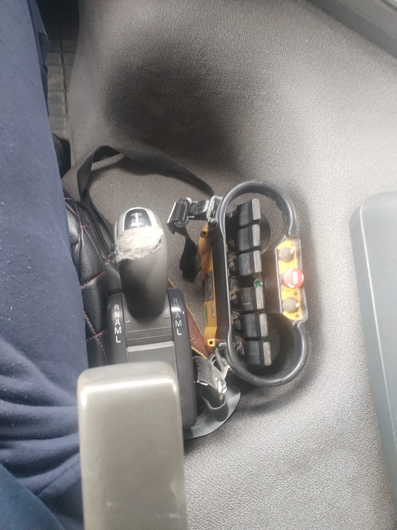 Volvo Fm FM9, снимка 10 - Камиони - 53461971