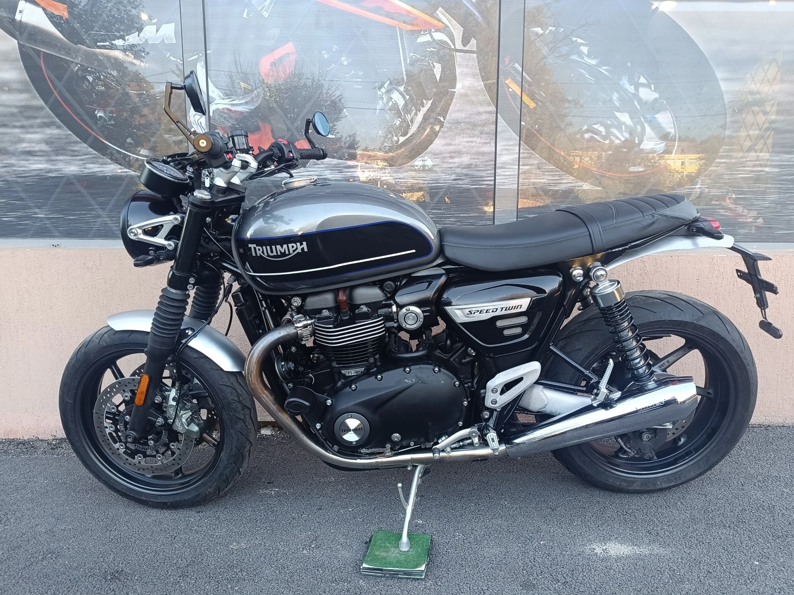 Triumph Speed Twin 1200 - изображение 10