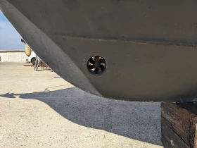 Моторна яхта Arvor 230AS , снимка 3