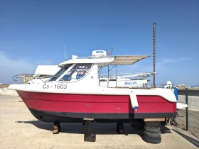 Моторна яхта Arvor 230AS , снимка 1