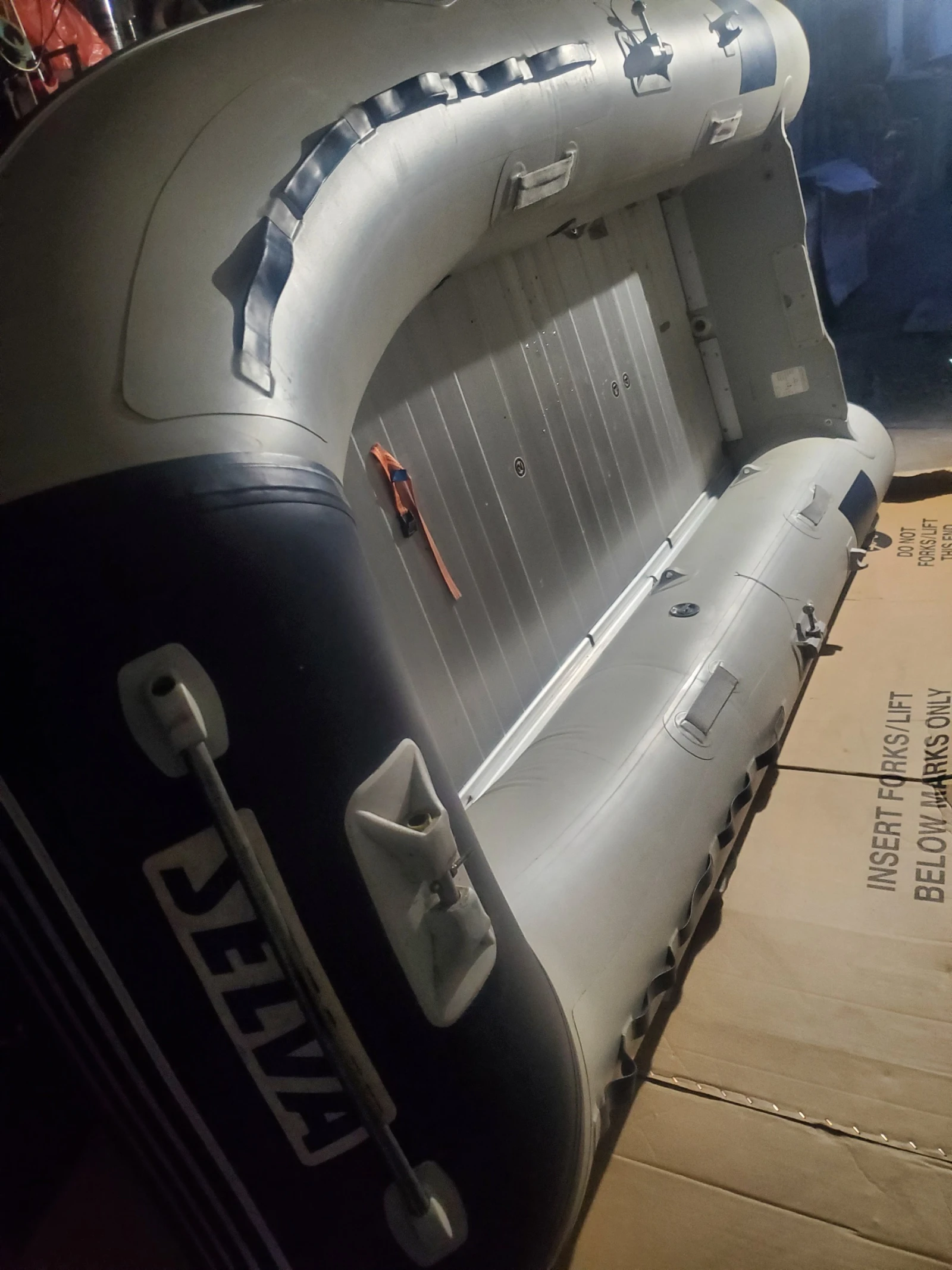 Надуваема лодка Selva