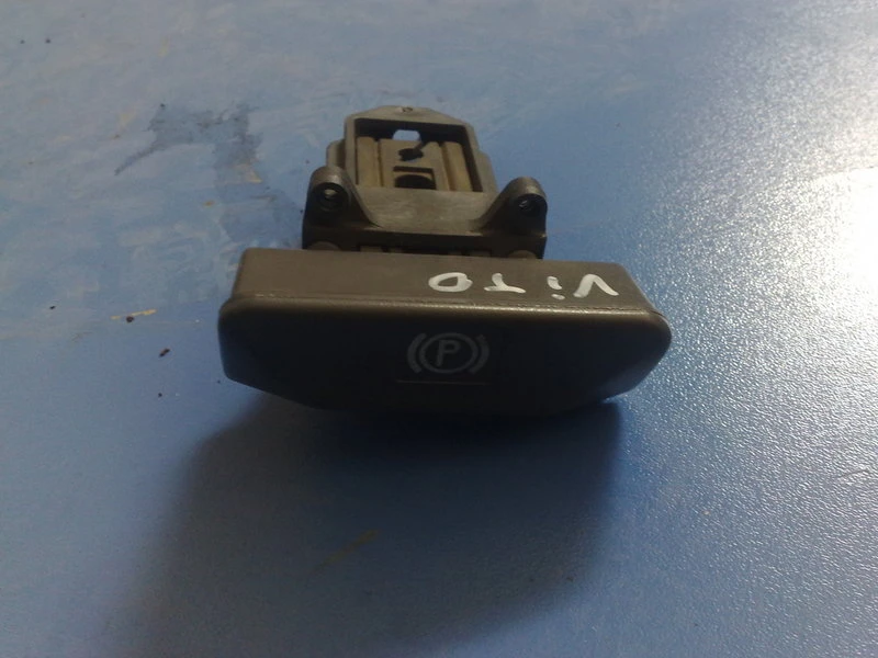 Бутон освобождаване ръчна спирачка за Мерцедес Вито