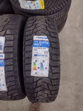 Гуми Зимни 225/70R16, снимка 4 - Гуми и джанти - 46786781