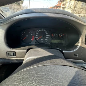 Nissan Primera 1.8 Газ.Инж., снимка 10