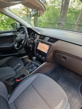 Skoda Octavia Scout , снимка 7
