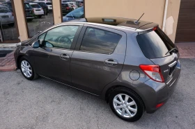 Toyota Yaris 1.3 VVT-I LOUNGE PANORAMA , снимка 4