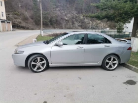 Honda Accord 2.4 I-vtec, снимка 2