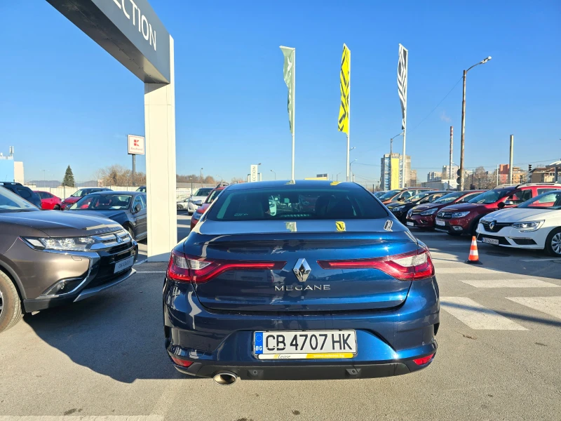 Renault Megane 1.3 Tce, снимка 4 - Автомобили и джипове - 48878173