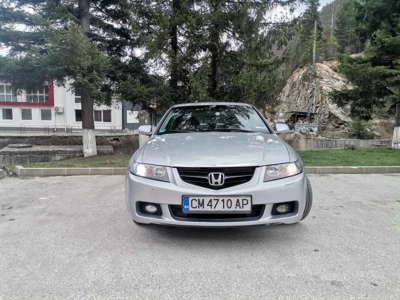 Honda Accord 2.4 I-vtec, снимка 5 - Автомобили и джипове - 49531774