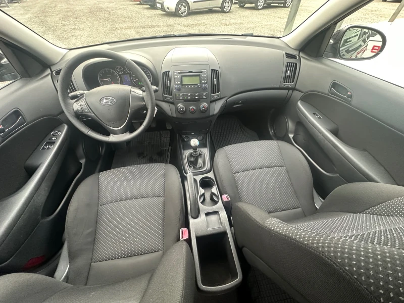 Hyundai I30 1.4* REALNI KM* KLIMA, снимка 9 - Автомобили и джипове - 52446788