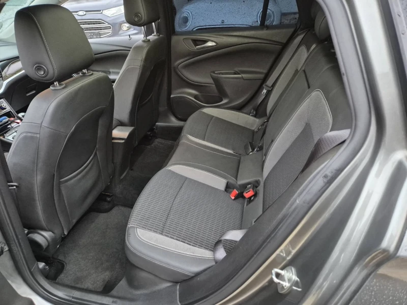 Opel Astra SPORTS TOURER+ 1.5D 122к.с, снимка 12 - Автомобили и джипове - 52472808