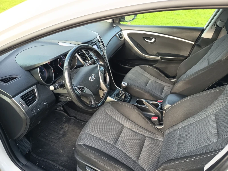 Hyundai I30 16V Euro 5 КЛИМАТРОНИК 6скорости , снимка 9 - Автомобили и джипове - 52540774