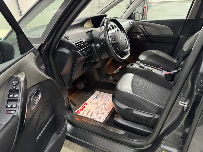 Citroen C4 Picasso * 2.0e-HDI* Exclusive* Distr* Led* , снимка 9 - Автомобили и джипове - 52670012