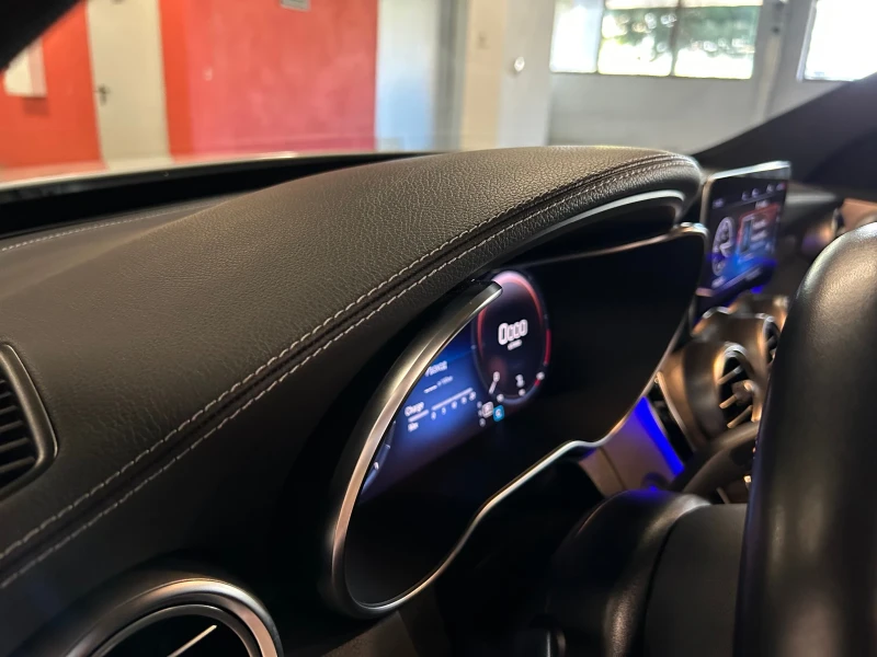 Mercedes-Benz C 220 AMG, NIGHT, DISTRONIC, 9GTRONIC, MULTIBEAM, DIGITA, снимка 12 - Автомобили и джипове - 52673288