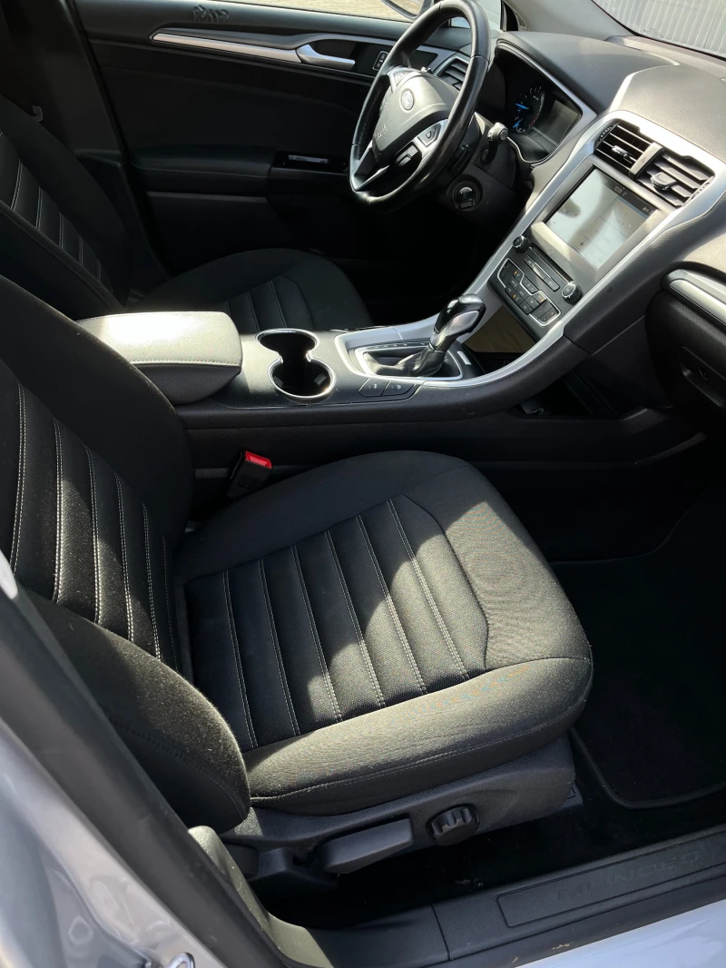 Ford Mondeo 2.0 TDCI Автоматик, TUV-Германия, снимка 12 - Автомобили и джипове - 53303922