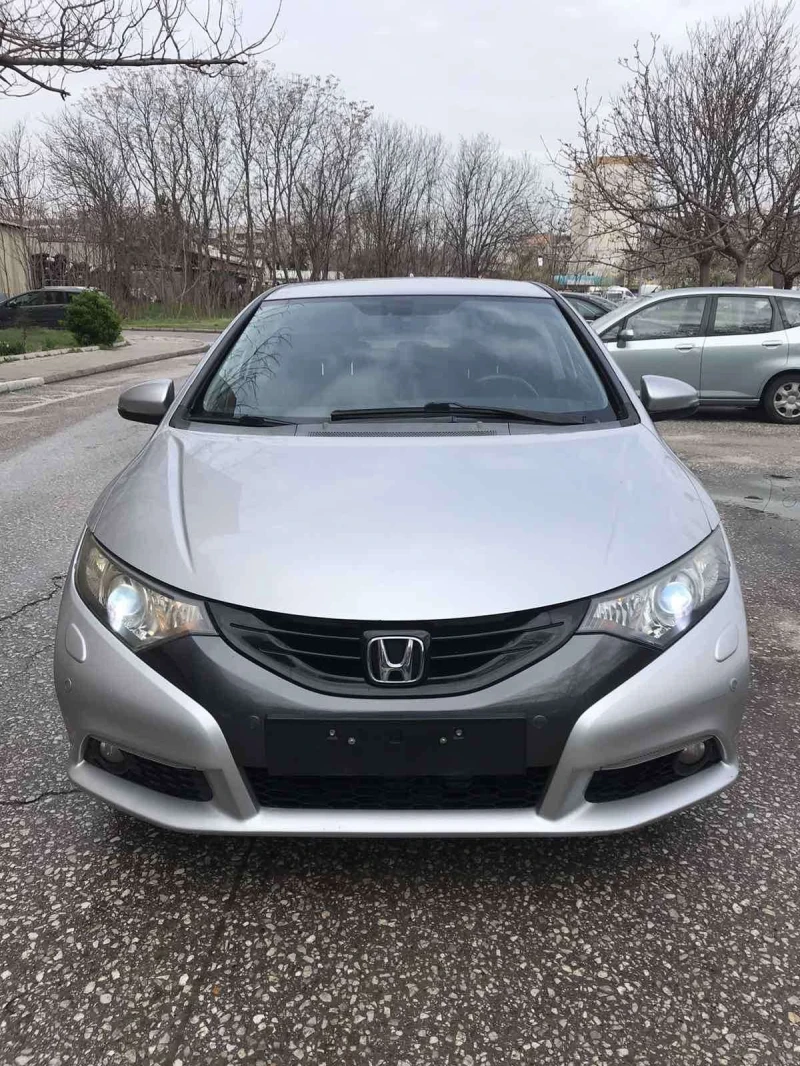 Honda Civic Фейслифт 2013 ГОДИНА 1.6d 120hp ТОП ЦЕНА !!! - 6999 лв. - 23913605 | Car24.bg