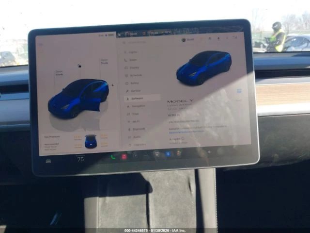 Tesla Model Y LONG RANGE DUAL MOTOR ALL-WHEEL DRIVE, снимка 11 - Автомобили и джипове - 53706896