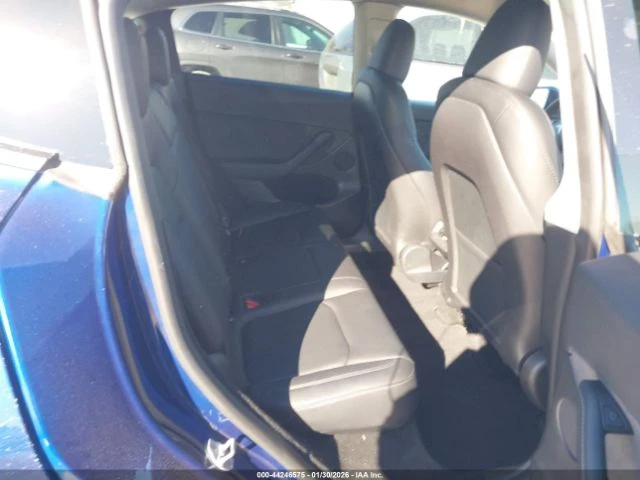 Tesla Model Y LONG RANGE DUAL MOTOR ALL-WHEEL DRIVE, снимка 8 - Автомобили и джипове - 53706896