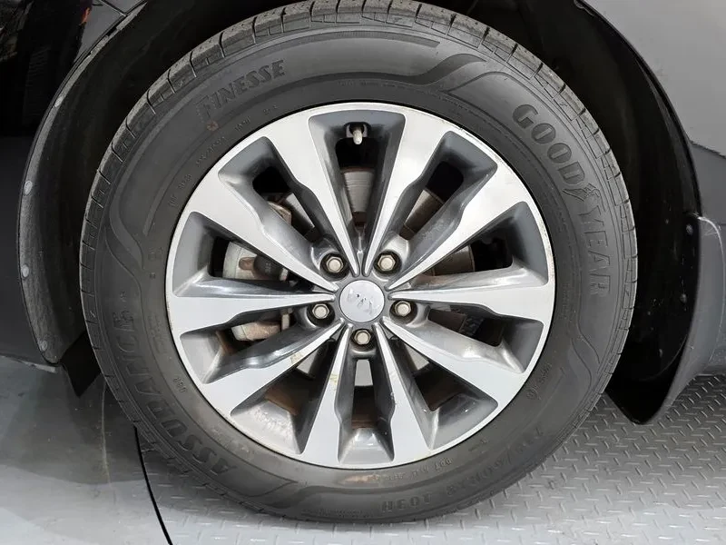 Kia Carnival 2.2 CRDI | Mobile.bg � ����������� 5