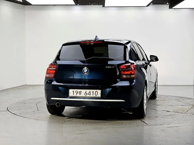 BMW 116, снимка 3 - Автомобили и джипове - 55348264