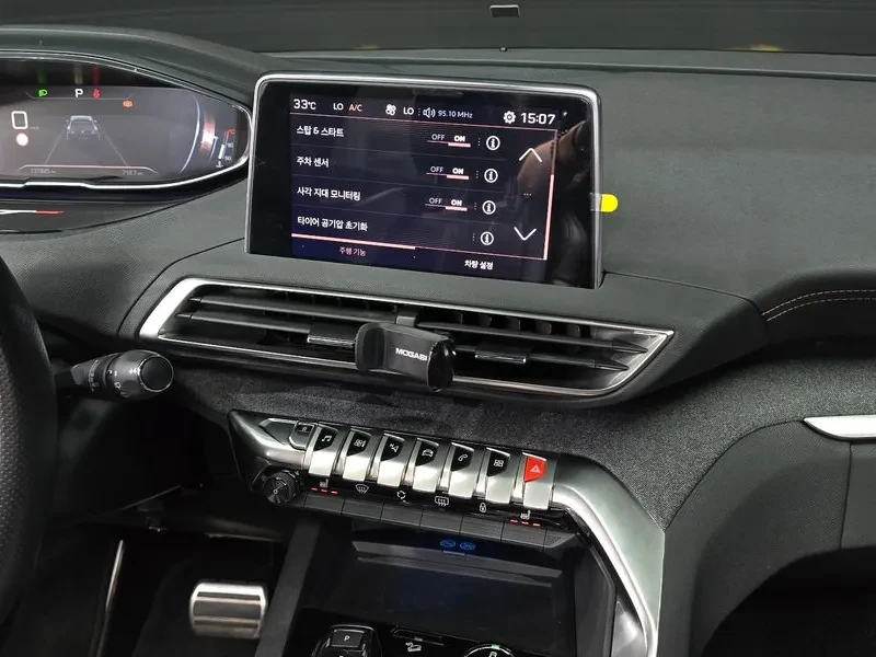 Peugeot 5008 1.6 Bluehdi Gt Line, снимка 14 - Автомобили и джипове - 55830725
