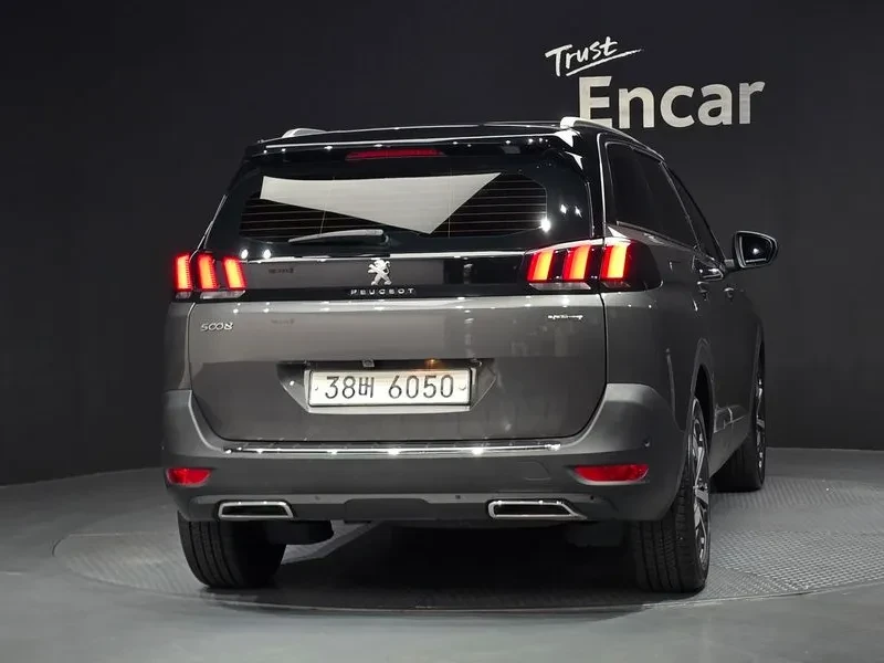 Peugeot 5008 1.6 Bluehdi Gt Line, снимка 4 - Автомобили и джипове - 55830725