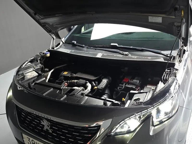 Peugeot 5008 1.6 Bluehdi Gt Line, снимка 6 - Автомобили и джипове - 55830725