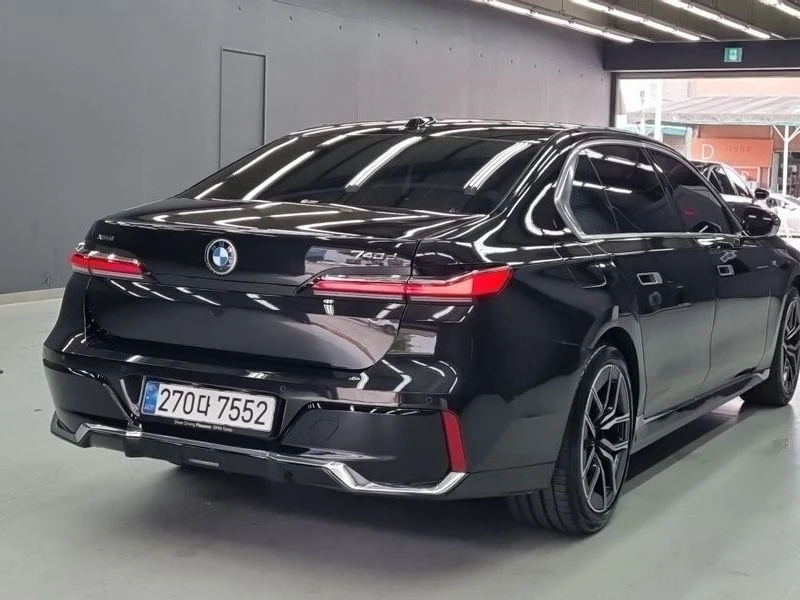 BMW 740 740D xDrive M Sports, снимка 3 - Автомобили и джипове - 55964031