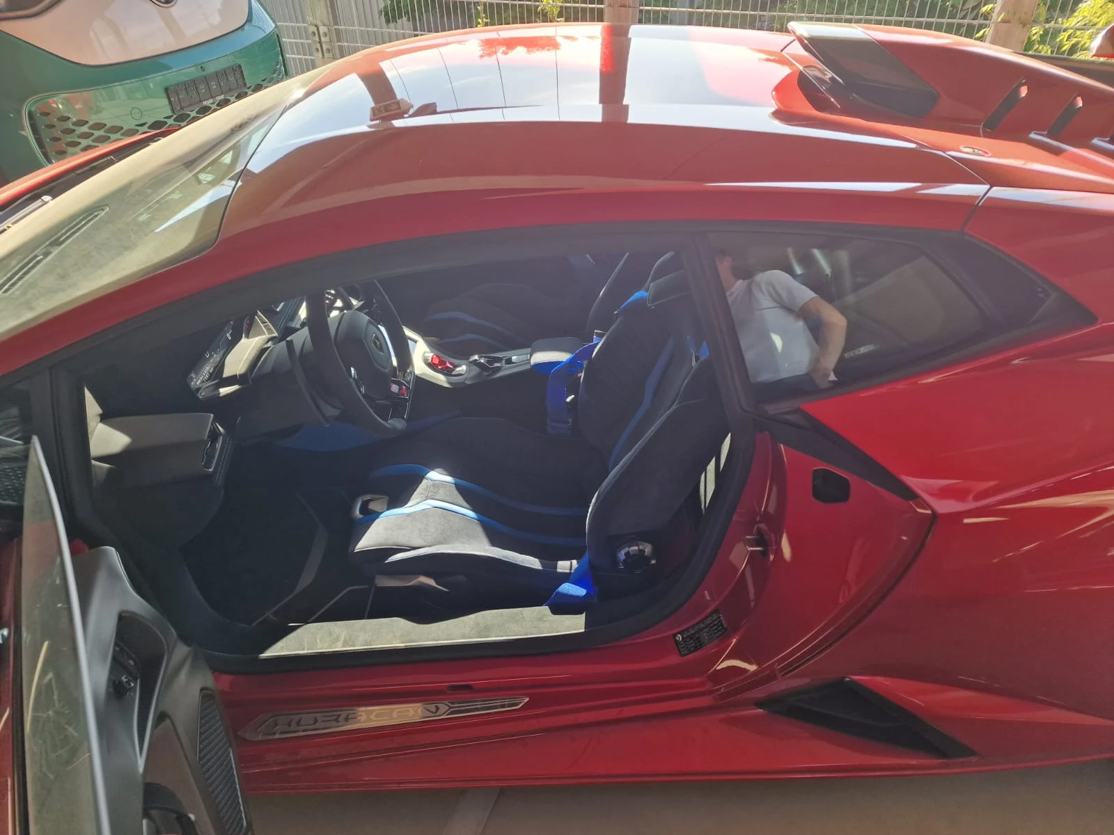 Lamborghini Huracan STO Akrapovic - изображение 5