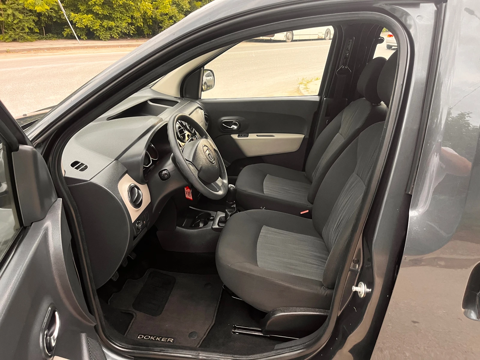 Dacia Dokker 1.2 LONGE - изображение 7
