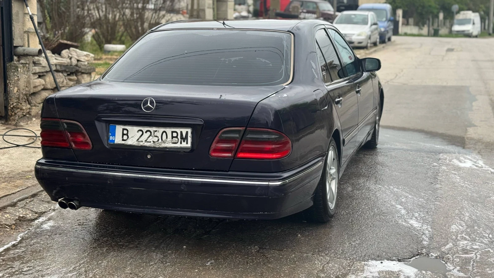 Mercedes-Benz E 320  - изображение 5