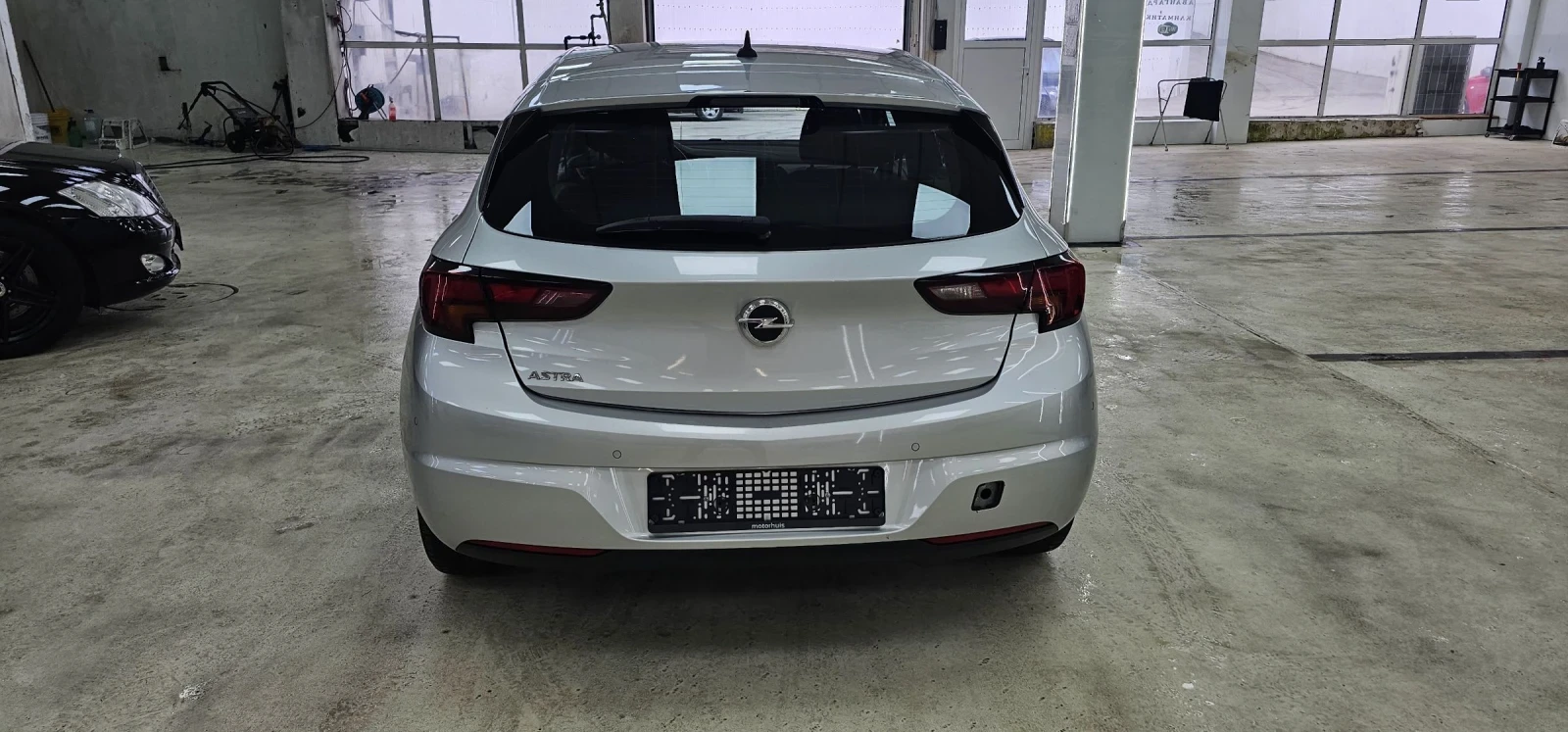 Opel Astra 1.6CDTI Navi камера Холандия  лизинг  - изображение 5