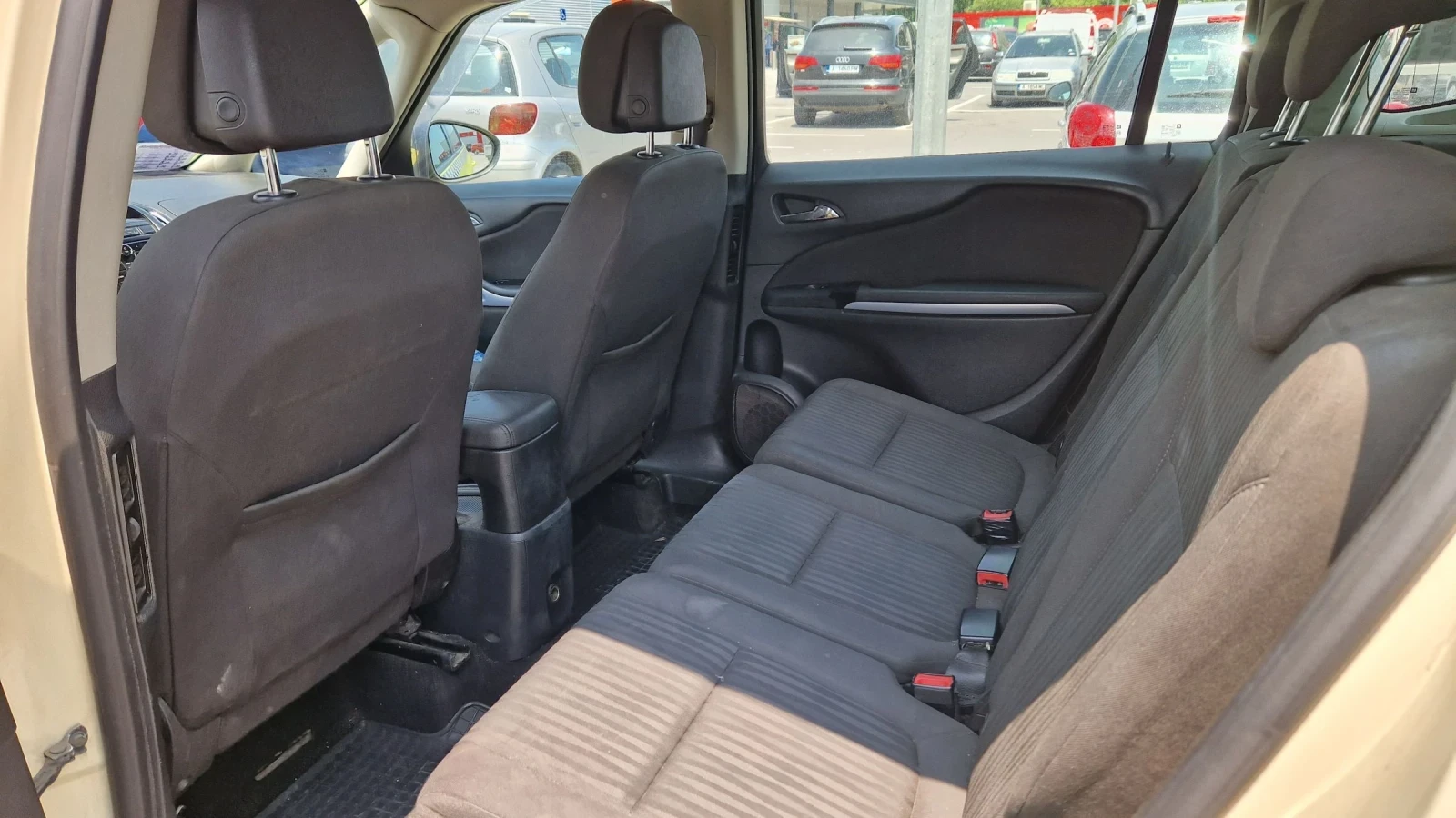 Opel Zafira  - изображение 7